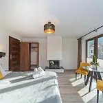 Gasthuis Bukowa 3*