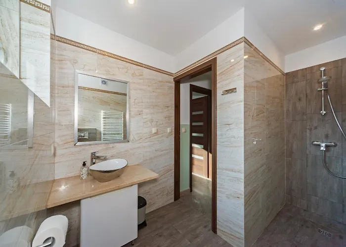 Bukowa Guest house 3*